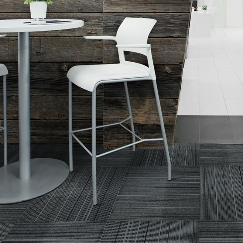 Нейлоновые ковровые плитки с ПВХ-основой для гостиниц и офисов