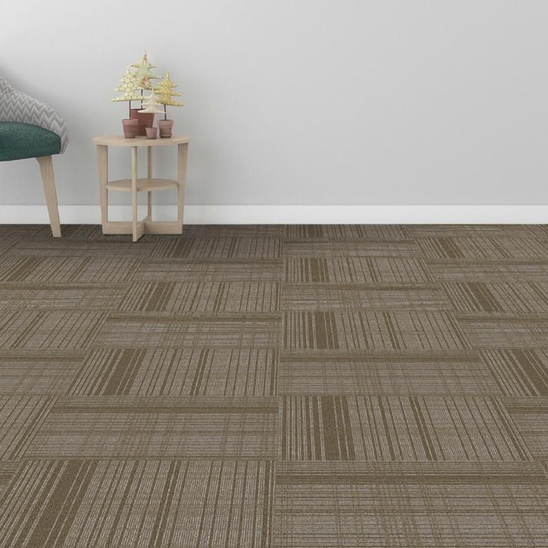 Ковровые Плитки из Нейлона с Элементами в Клетку и Полосками для Школ