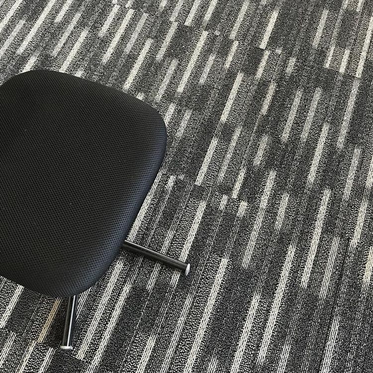 nylon-loop-pile-carpet-tiles-50x50-cm-for-business.jpg